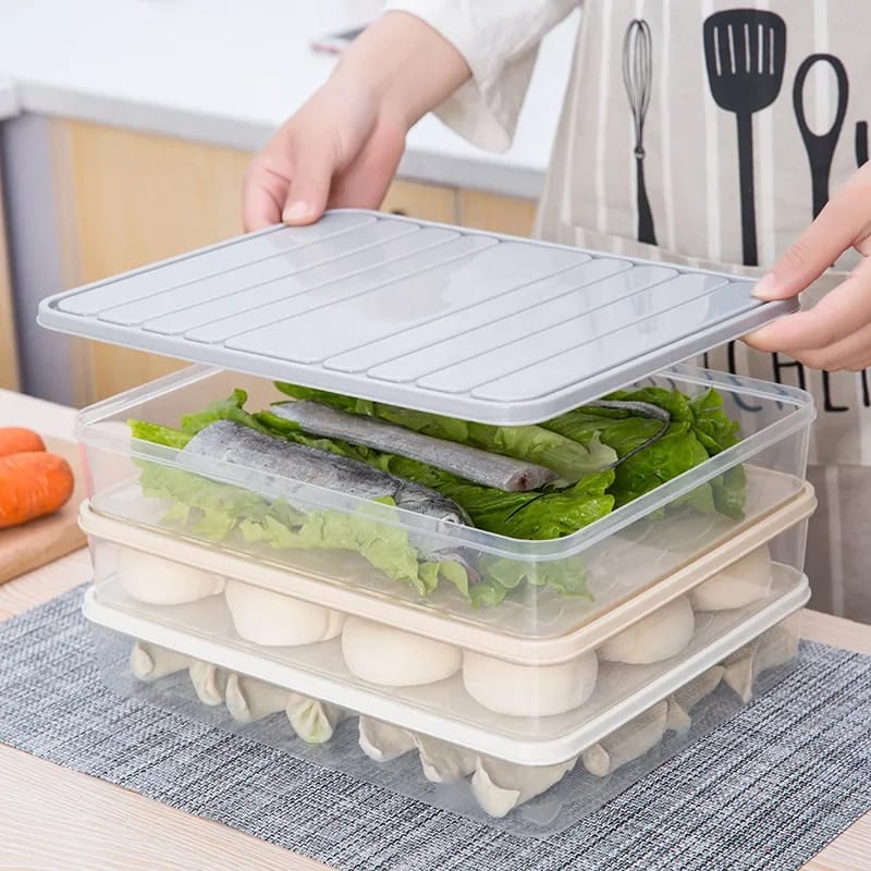 Plastic Food Storage Box With Lid - image 1