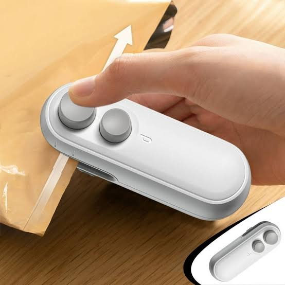 rechargeable mini bag sealer image 3