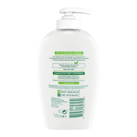 Simple Kind To Skin Gentle Care Anti Bacterial Hand Wash, Sensitive Skin Experts, 250ml - Image 2