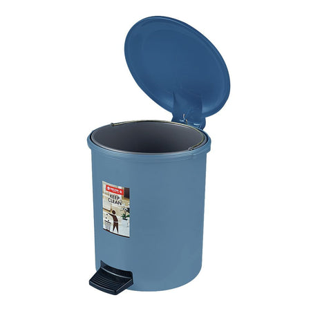 Lion Star Round Step Dustbin, 10 Liters, C-11 - Image 3