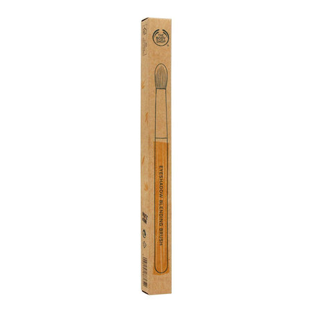 The Body Shop Eyeshadow Blending Brush - Image 2