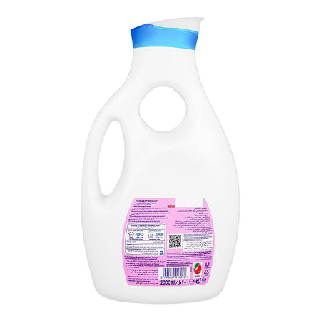 Omo Sensitive Skin Liquid Laundry Detergent, For All Machine Types, 2000ml - Image 2