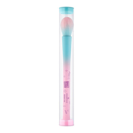 Essence Harley Quinn Highlighter Brush, 1-Piece - Image 2