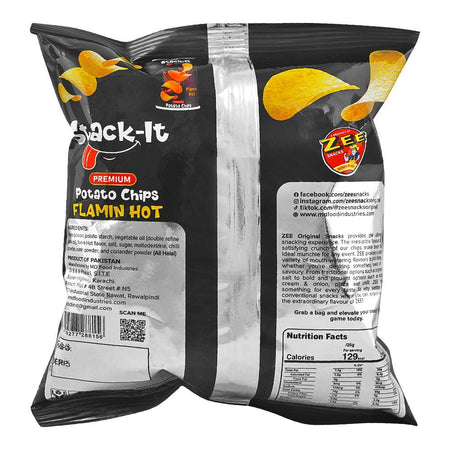 Zee Stack-It Flamin Hot Potato Chips, 62g - Image 2