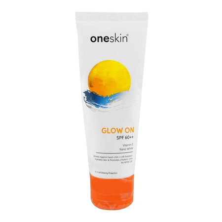 Oneskin Glow on Brightening & Hydrating Sunscreen with SPF60++, Vitamin E & Nano White, 75ml - Image 2