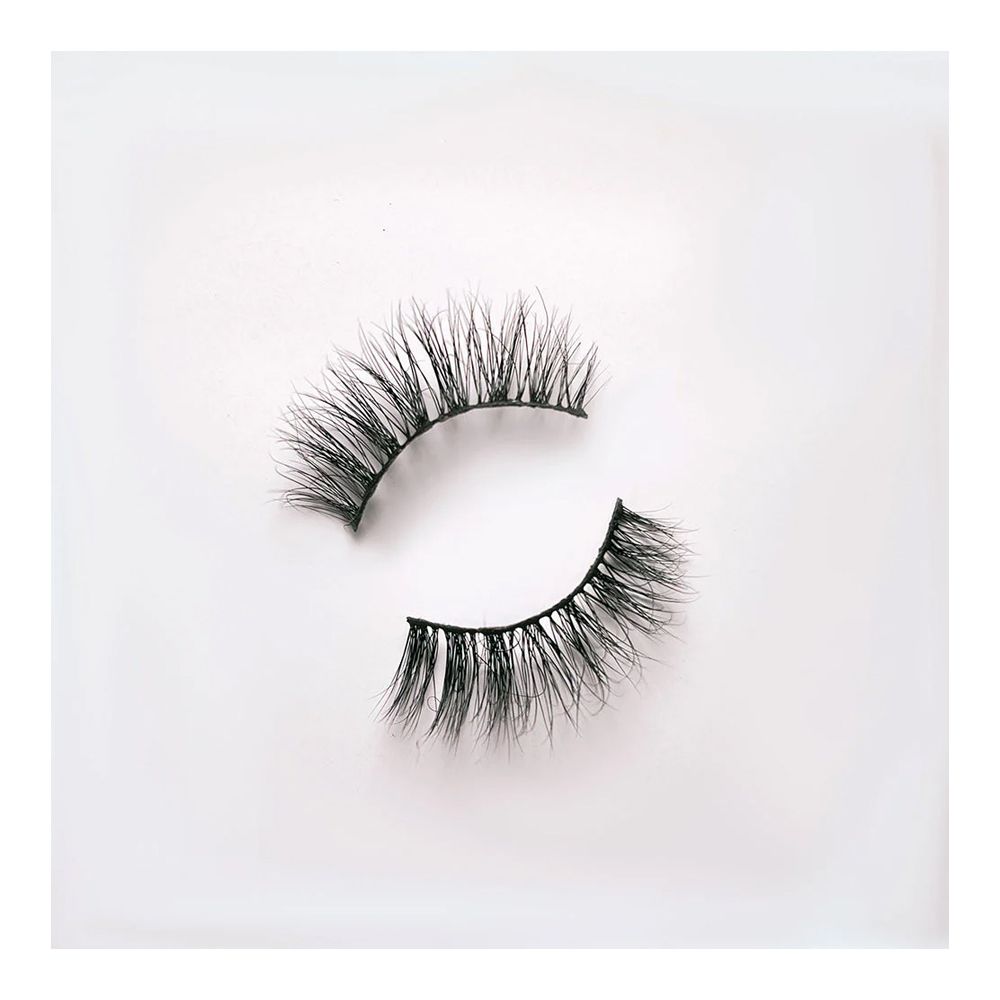Sara Ali Eye Lashes, Black Dreamy Lite - Image 3