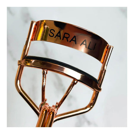 Sara Ali Lash Curler - Image 3