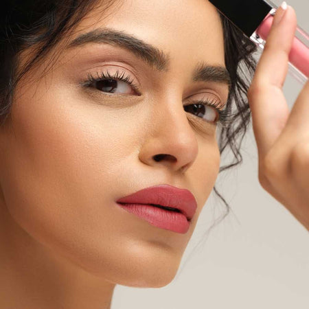 CoNatural Cosmetics Long Stay Liquid Matte Lipstick, Warm Rose LI057, 6.3ml - Image 3