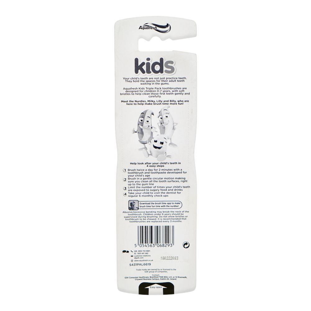 Aquafresh Kids Toothbrush, For 0-7 Years, Soft, Multi Colors, 3-Pack - Image 2
