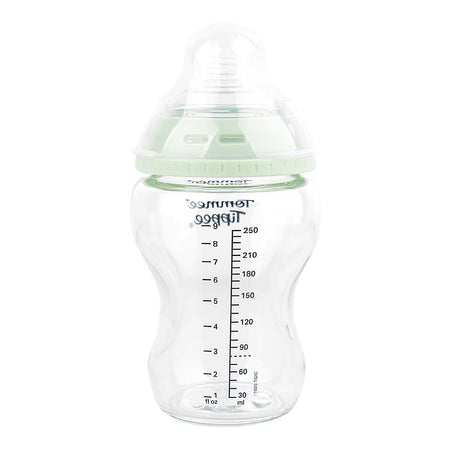 Tommee Tippee Natural Start Glass Feeding Bottle, BPA & BPS Free, Medium Flow, 3 Months+ 250ml, 427028 - Image 2