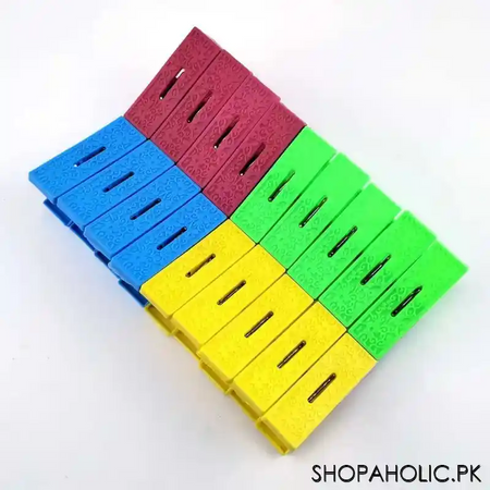 18 pegs plastic clothes clips image2