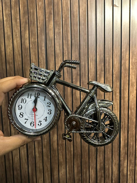 retro bicycle alarm clock image 2