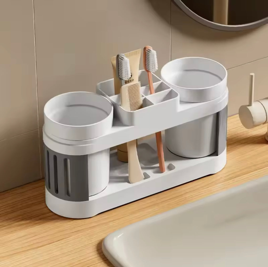 toothbrush holder with mouthwash cap main image