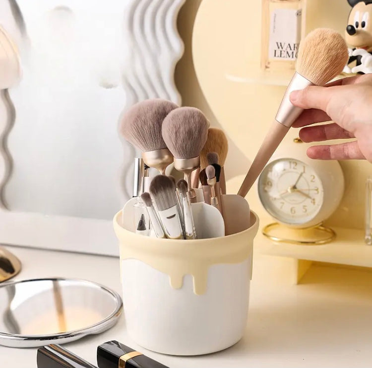 Transparent Makeup Brush Holder - image 2