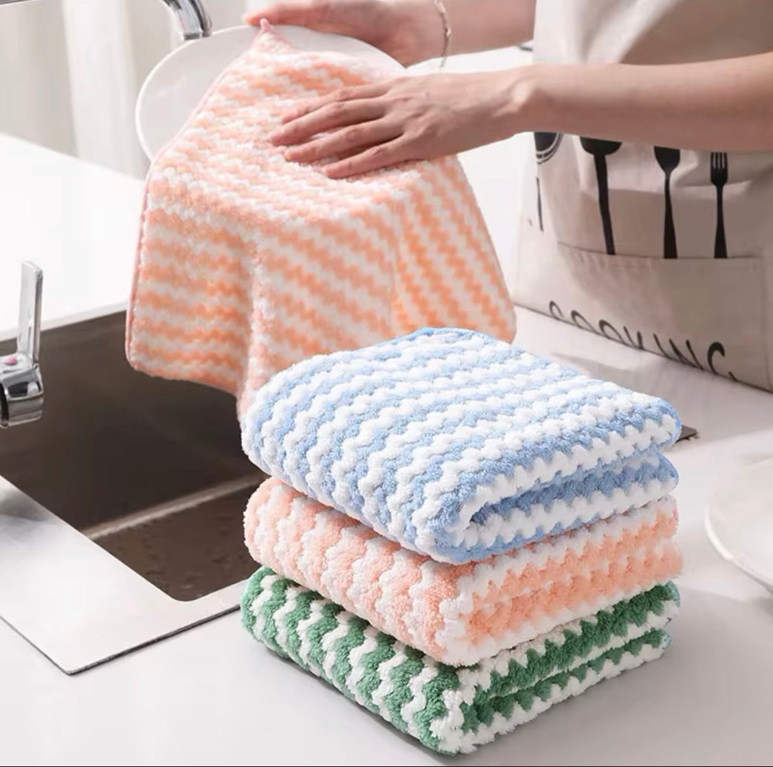 Pack Of 4 Superfine Fiber Kitchen Dishwashing Cloth - image 1