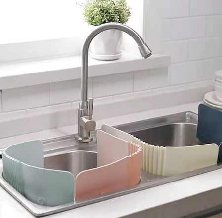 foldable kitchen sink water splash guard main image