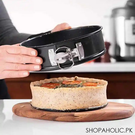 3pcs round shape non stick cake mould with removable base image3