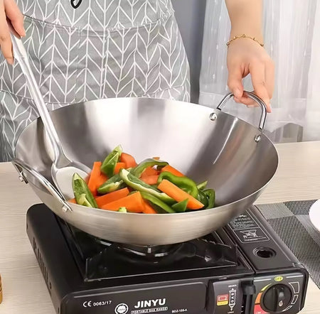 thickened steel cooking pot image 4