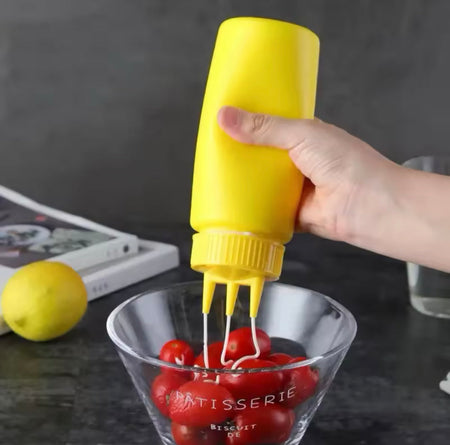 Pack Of 2 Squeeze Sauce Bottle - image 2