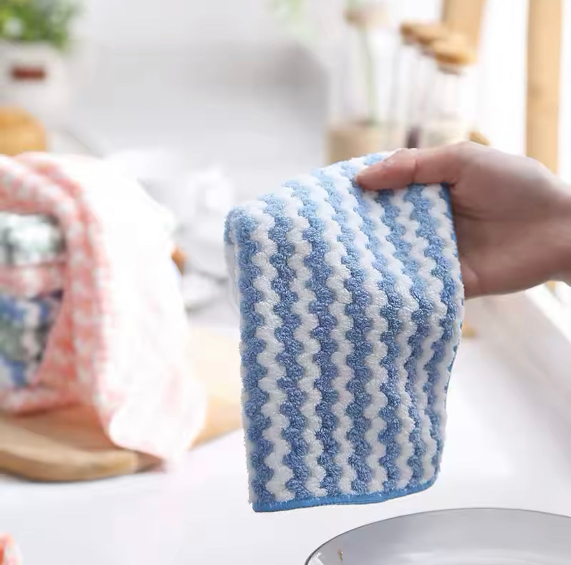 Pack Of 4 Superfine Fiber Kitchen Dishwashing Cloth - image 5