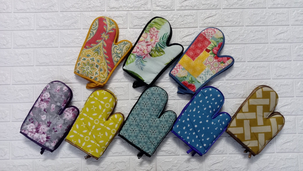 Imperial Pack Of 2 High Quality Kitchen Cooking Cotton Microwave Oven Gloves Mitts Pot Pad Heat Proof Protected image 2