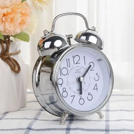 retro alarm clock image 4