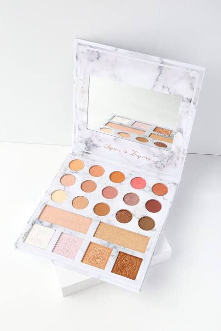 21 Colors Eye Shadow Palette - image 1