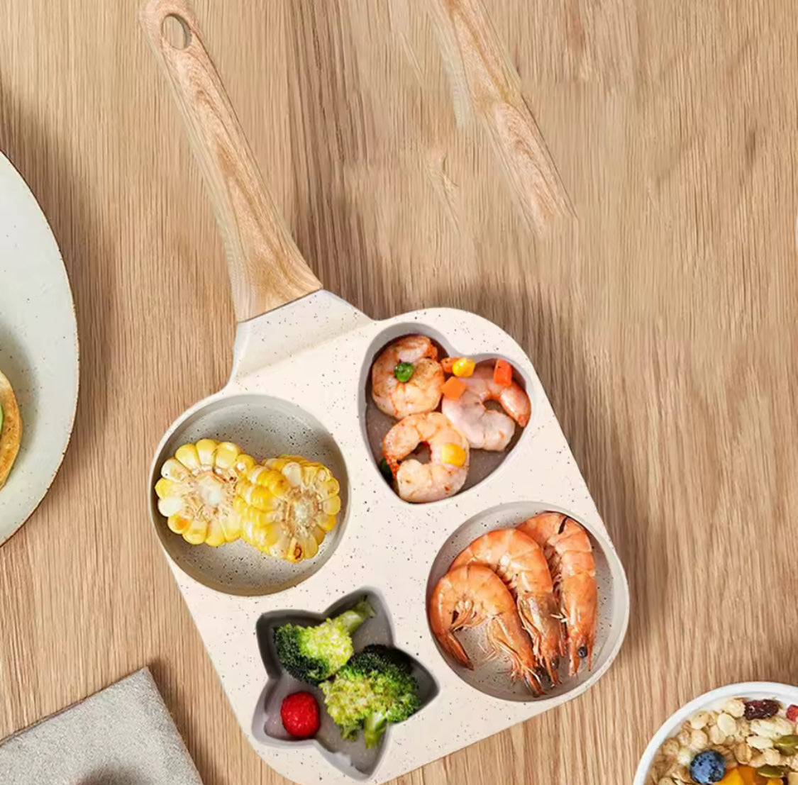 4 in 1 heat resistant omelette pan image 6