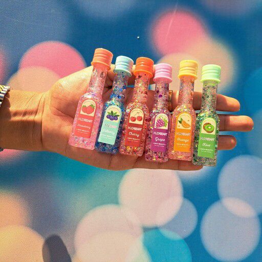 6pcs Cute Bottles Lip Plumping Gloss Set - image 1