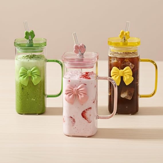 450ml bow glass with lid and straw main image