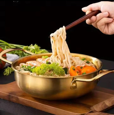 korean style noodles pot with handle image 2