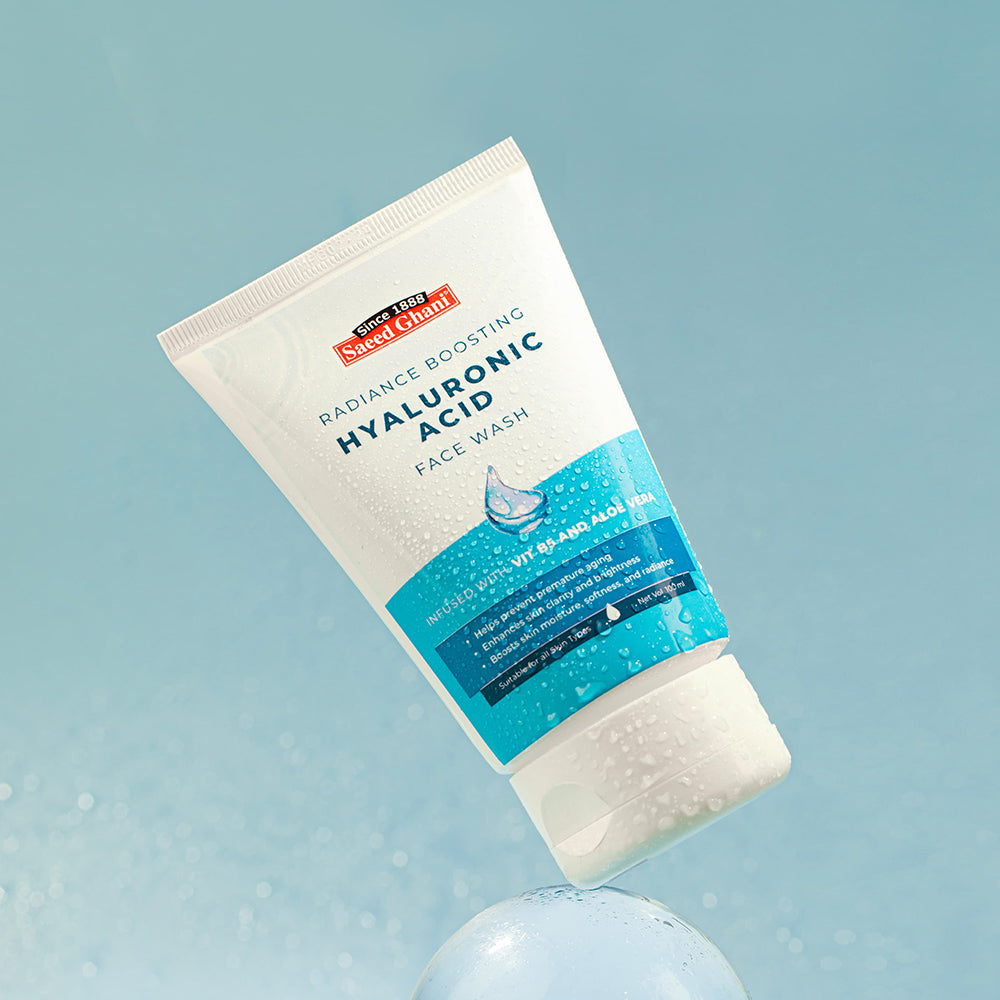 Hyaluronic Acid Radiance Boosting Face Wash image 1