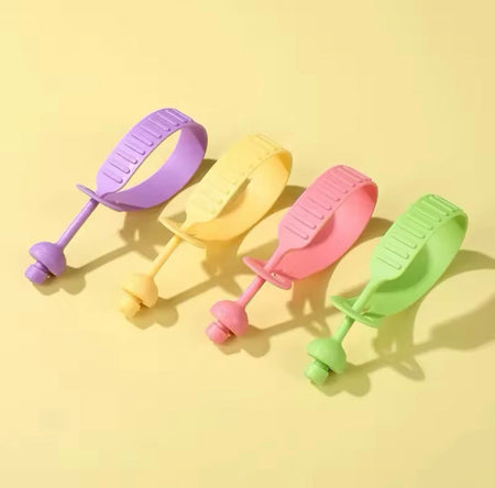 Pack of 3 Creative Toilet Lid Lifter - image 1