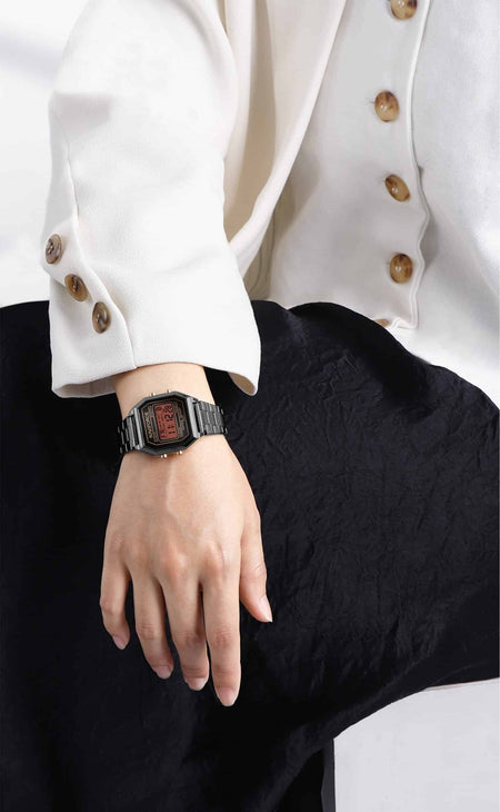 Naviforce NF 5063 - Retro Digital Lady image 4