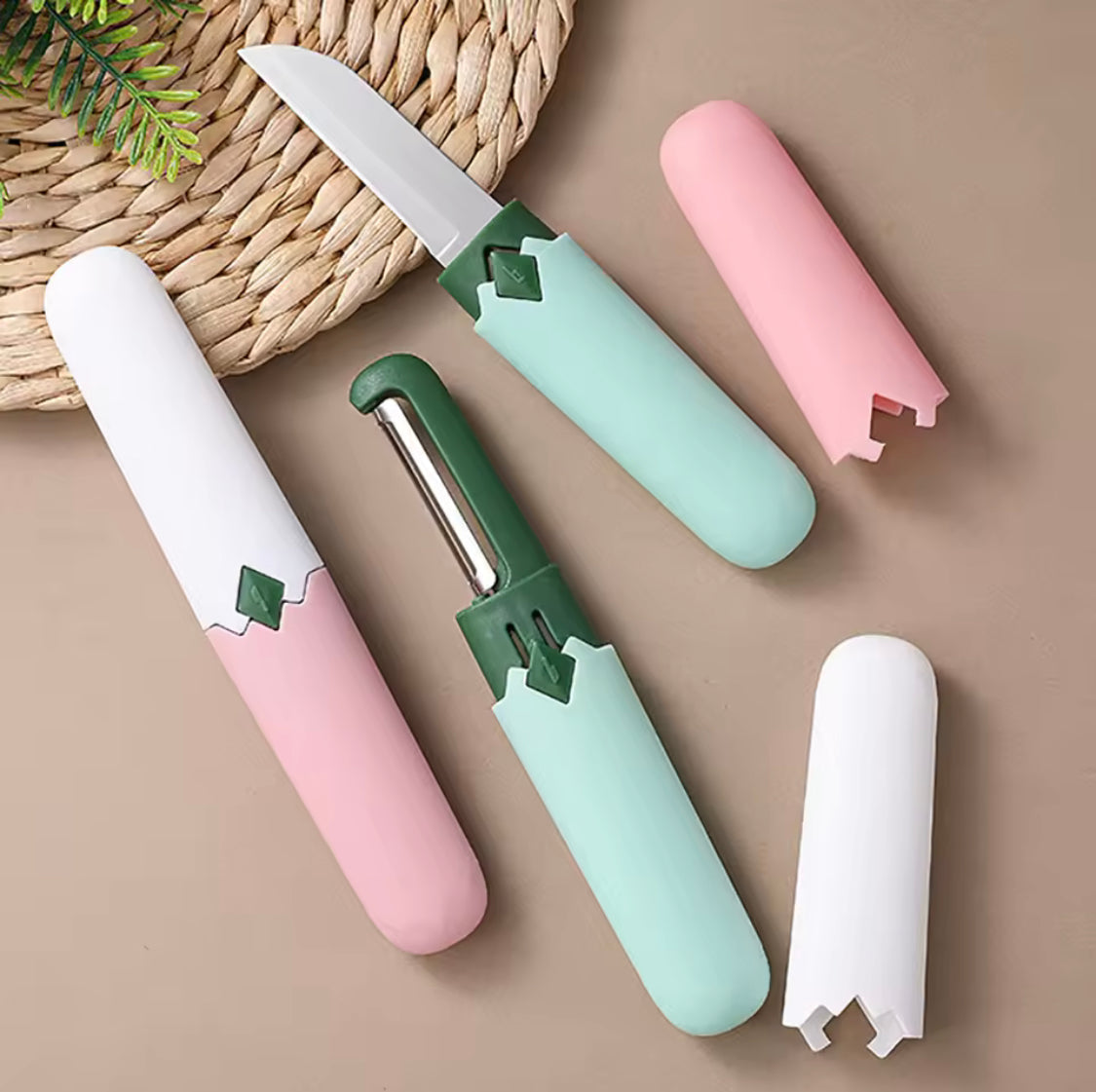 2 in 1 fruit knife and peeler main image