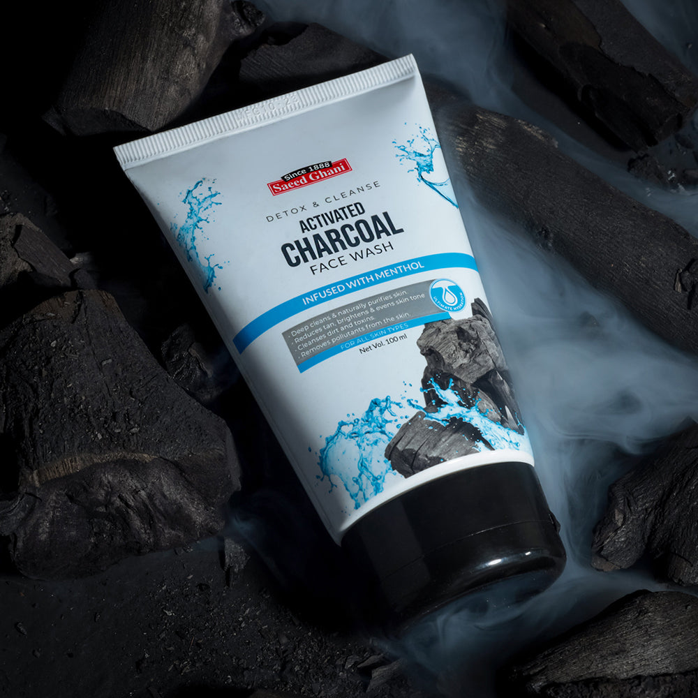 Activated Charcoal Detox & Cleanse Face Wash image 1