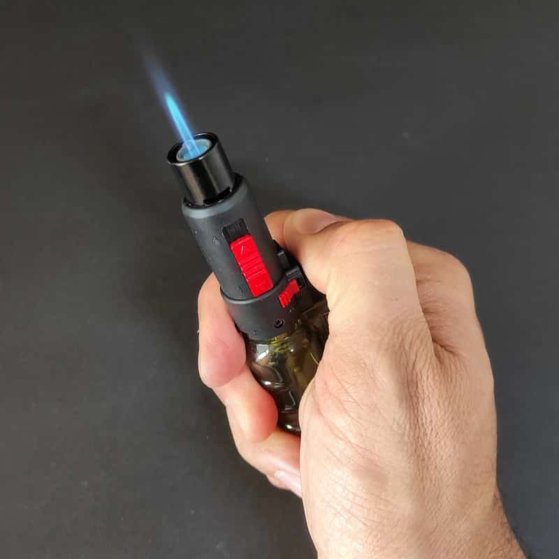 Refillable Jetflame lighter - image 3