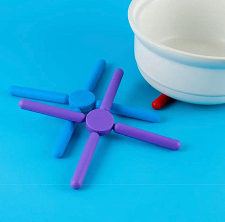 Foldable Non-Slip Pot Pan Mat - image 3