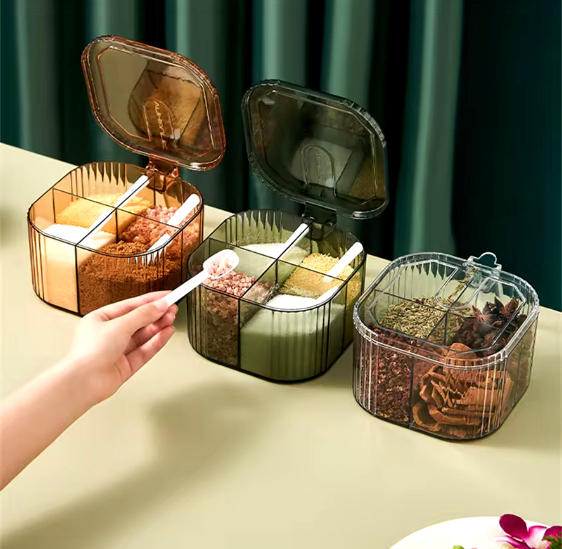 Four Compartment Seasoning Spice Box - image 4