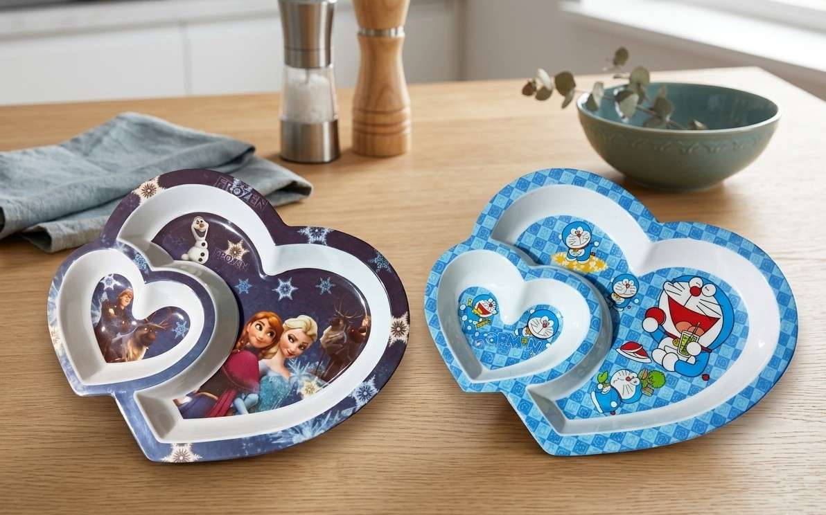 Premium Heart-Shaped Divided Kids’ Meal Plate – High-Quality Themed Serving Tray for Toddlers image 4