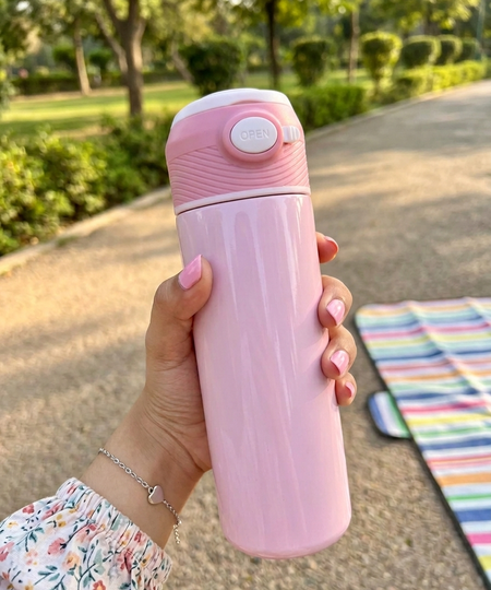 Premium quality vacuum stainless steel insulated sipper bottle lockable popup lid- 450ml image 5