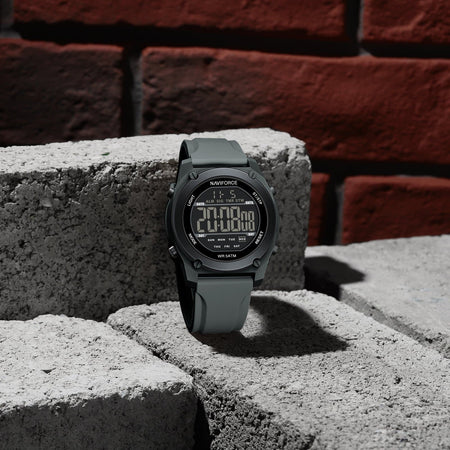 Naviforce NF 7134 Digital Core Watch image 3