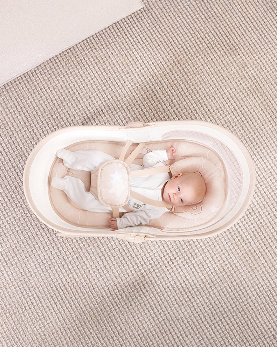 Mastela 4In1 Deluxe Multi Functional Bassinet Beige - 9855