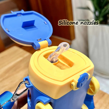 Submarine Cartoon Bottle With Straw Large Capacity 550ML