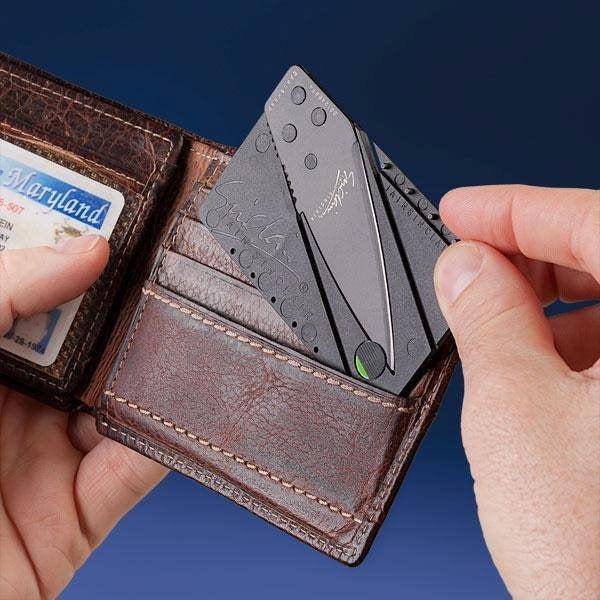 Ultra-Slim Foldable Credit Card Pocket Knife – Compact EDC Utility Tool main image