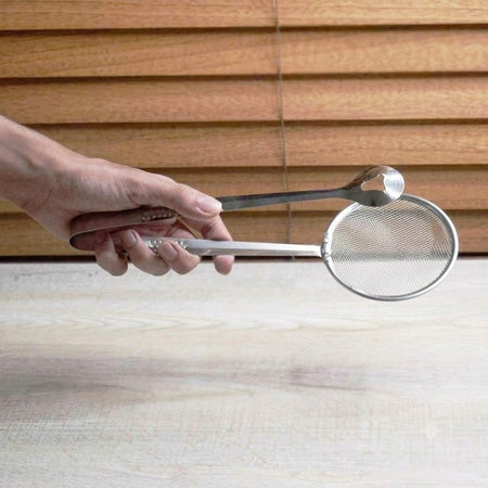 Stainless Steel Frying Tongs with Integrated Mesh Strainer – Oil-Draining Cooking Tongs for Deep Frying image 3