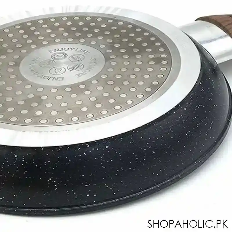amazing non stick pan image3
