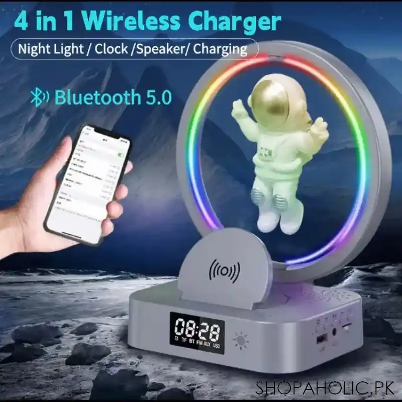 astronaut atmosphere night light with bluetooth speaker image2