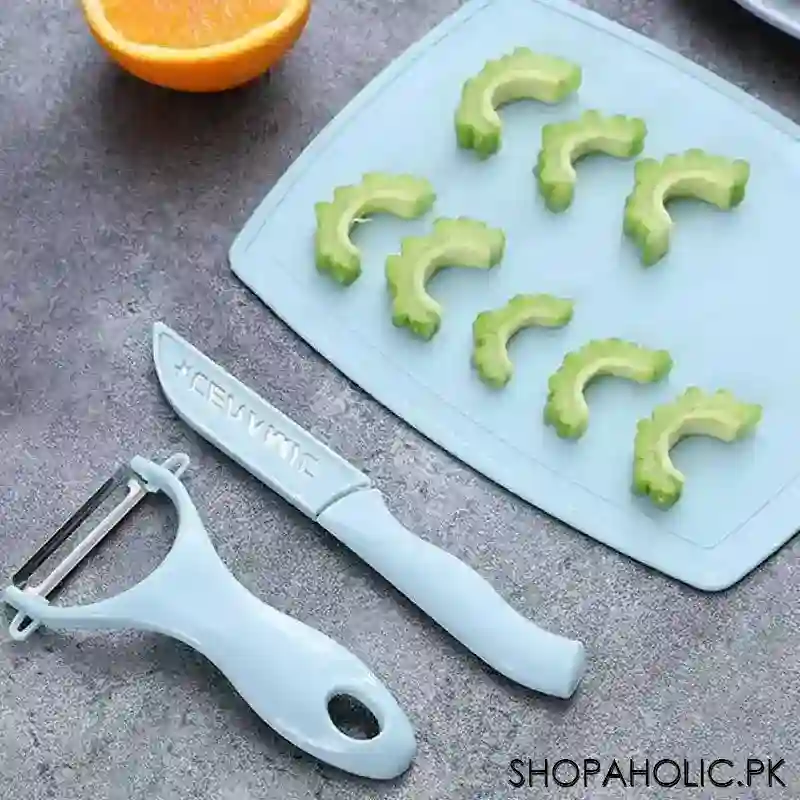 baby 3 in 1 cutting board, knife & peeler set image2