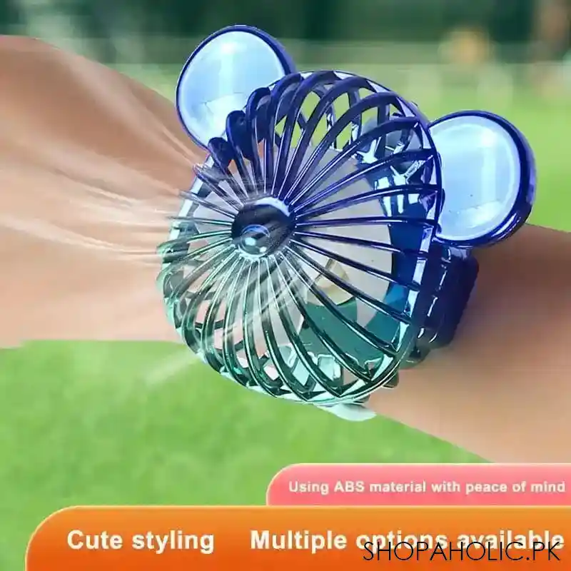 bear wrist watch fan image2